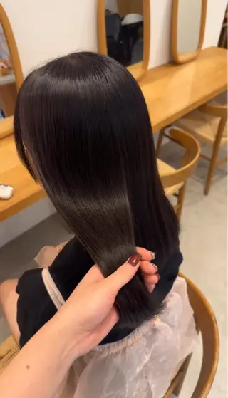 ミディアム newi京橋 【noa】のヘアスタイル