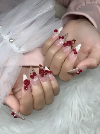 ネイル YOLO NAILのネイルデザイン