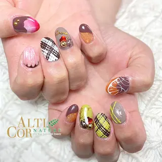 ネイル ChezEspoir 佐藤のネイルデザイン