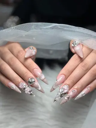 ネイル Cloudy Chan Nailのネイルデザイン