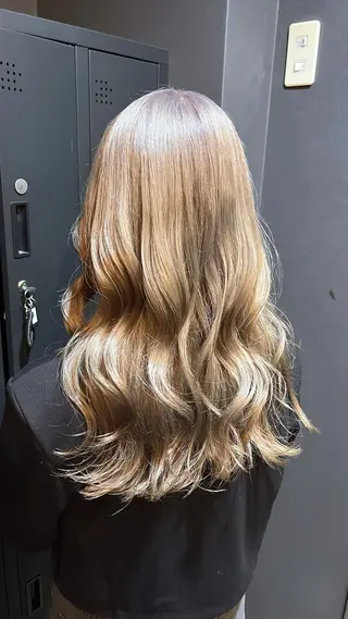 ロング カラー mer.. ゆらのヘアスタイル
