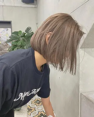 ミディアム FILMS/sari /似合わせカットのヘアスタイル
