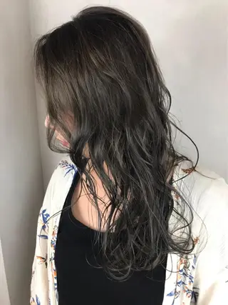 ロング カラー BROCANTE立川 karasawa.nのヘアスタイル