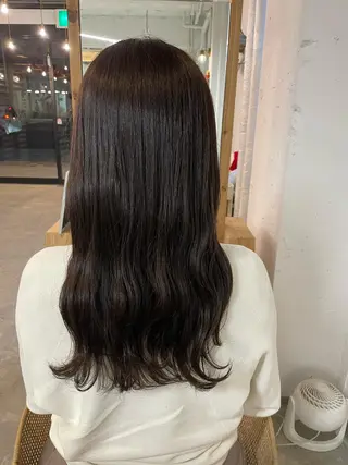 カラー 廣元 早紀のヘアスタイル
