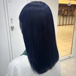 セミロング カラー 伊藤 綾のヘアスタイル