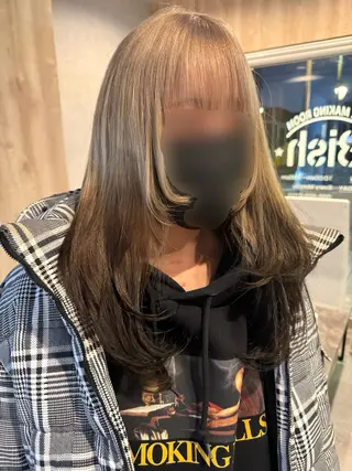 ロング カラー Bish Yanaのヘアスタイル