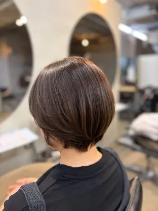 ショート cuore/ みく/艶カラーのヘアスタイル