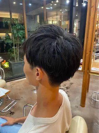 メンズ シミズ チハルのヘアスタイル