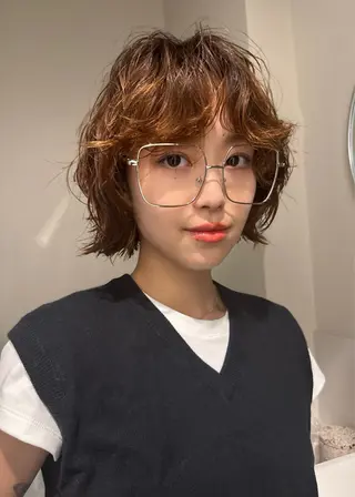 パーマ 西山 凜のヘアスタイル