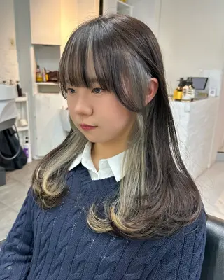セミロング カラー インナーカラー/レイ ヤーカット♡/マキシのヘアスタイル