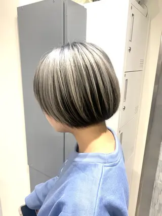 ショート 池袋/カラー特化🎨 ロング料金なし🩵のヘアスタイル