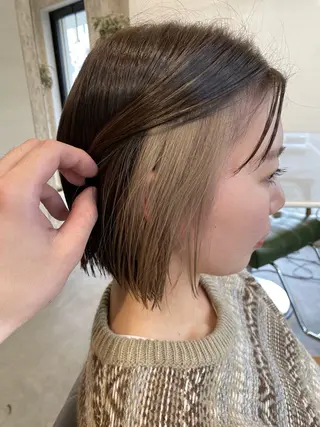 ミディアム カラー 白木 遥太のヘアスタイル