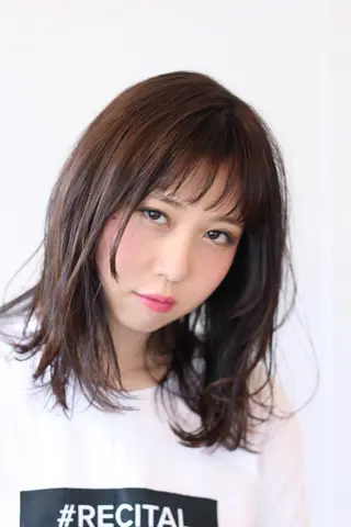 セミロング カラー 小西 裕大のヘアスタイル