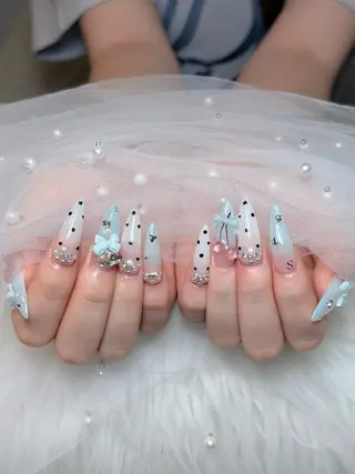 ネイル Julli NailStudioのネイルデザイン