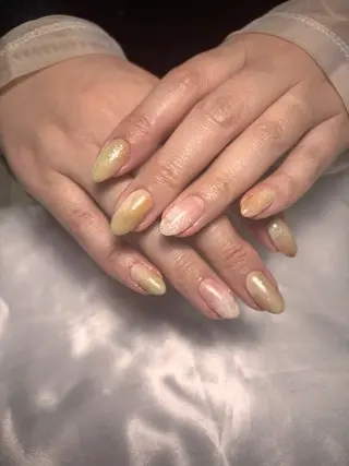 ネイル 梅本 愛のネイルデザイン