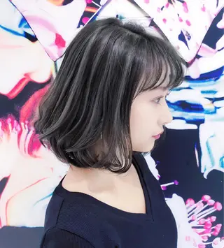 ミディアム パーマ 趙 英来のヘアスタイル