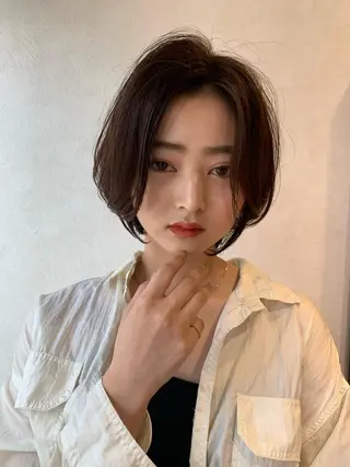 ショート かえ🩶韓国ボブ🎀 透明感カラー🥣のヘアスタイル
