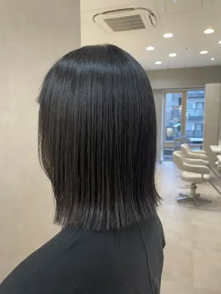 ミディアム 吉川 コヒロのヘアスタイル