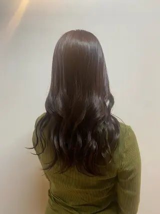 カラー 萩原 彩音のヘアスタイル