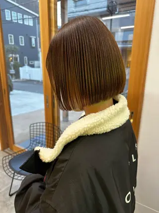 ショート カラー 中山 まどかのヘアスタイル
