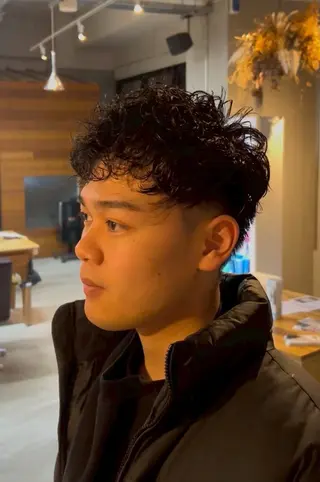 ショート パーマ メンズ こころ/カーリー・ パーマデザインのヘアスタイル