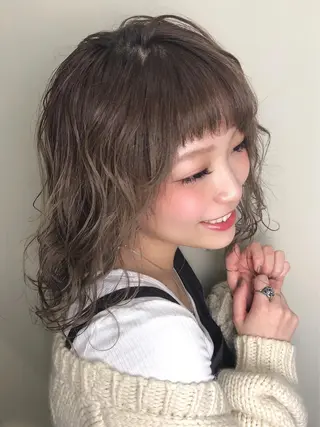 ミディアム カラー ボブ/ショート🤍 YUMEHAのヘアスタイル