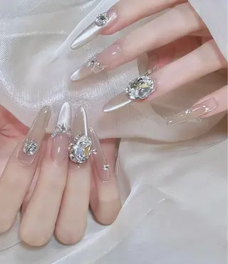 ネイル D-BEAUTY Nailsalonのネイルデザイン