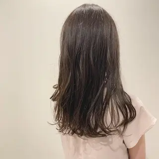 カラー 杉山 憂人のヘアスタイル