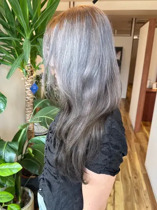 ロング タム 河原町のヘアスタイル