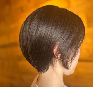 ショート 居垣 唯のヘアスタイル