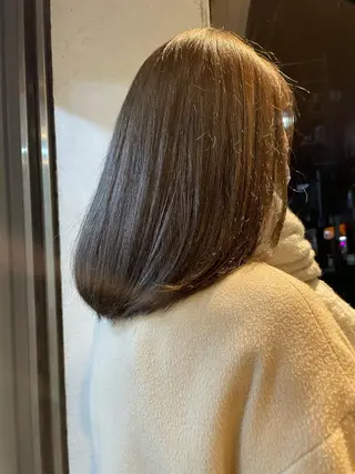 セミロング カラー KYOKA .のヘアスタイル