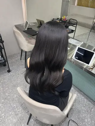 ロング カラー 透明感カラー/ りおのヘアスタイル