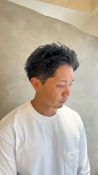 メンズ 横浜/メンズカット 曲がる縮毛矯正のヘアスタイル