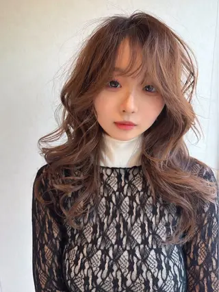 セミロング 山口 祐美帆のヘアスタイル