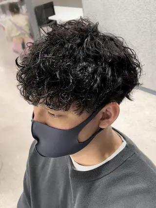 ショート 京都河原町 メンズパーマ助川龍哉のヘアスタイル