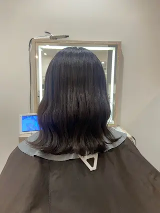 セミロング 平野 利希菜のヘアスタイル