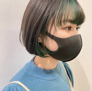 ショート カラー 渡部凌我 小顔ウルフ ハイトーンカラーのヘアスタイル