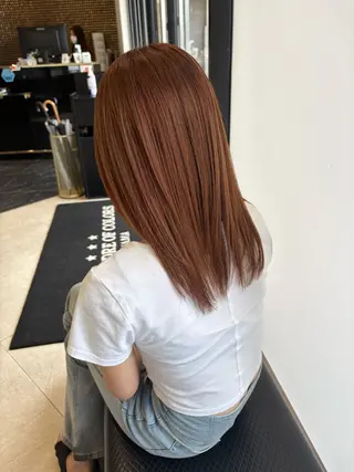 ミディアム 山岸 朱里のヘアスタイル
