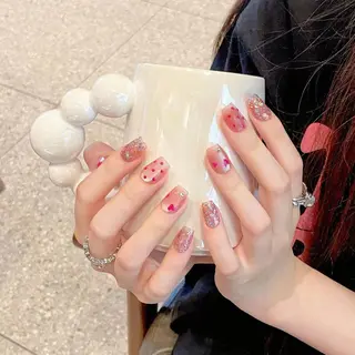 ネイル KIMI 🐰のネイルデザイン