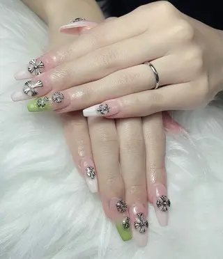 ネイル リナ ネイルサロンのネイルデザイン