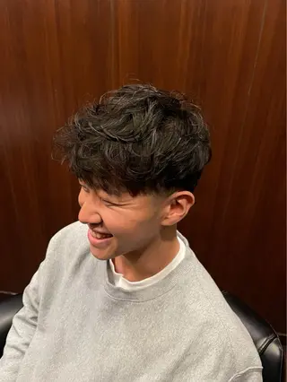 ミディアム 山道 啓介のヘアスタイル