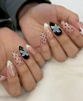 ネイル Bitty💟 Marinのネイルデザイン