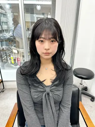 セミロング カラー パーマ ヘアアレンジ メンズ キッズ レイヤーカット/ 巻ける縮毛矯正のヘアスタイル