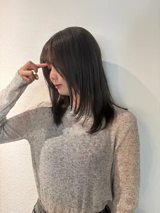 ミディアム 🌟デザインカラー 久保悠那のヘアスタイル
