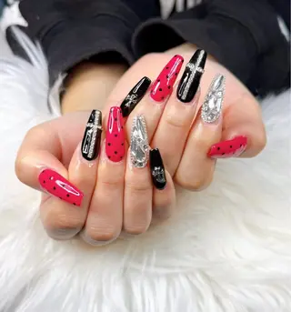ネイル YUKI NAILのネイルデザイン
