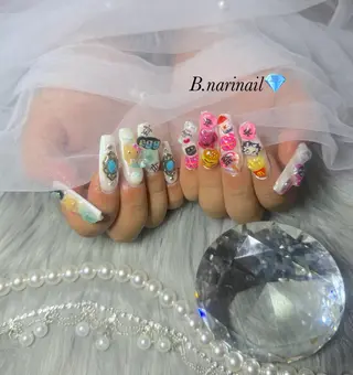 ネイル b.nari nailのネイルデザイン