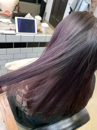 セミロング トップ スタイリストのヘアスタイル