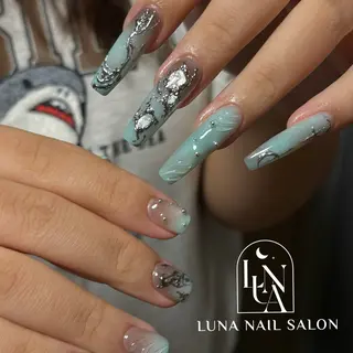 ネイル LUNA Nail salon💕のネイルデザイン