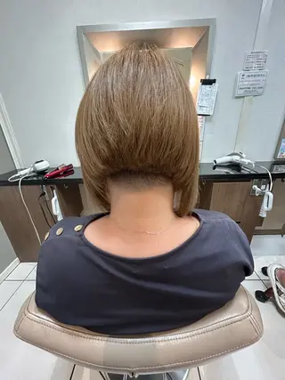 ショート カラー 💎縮毛矯正💎 髪質改善・店長 伊藤のヘアスタイル