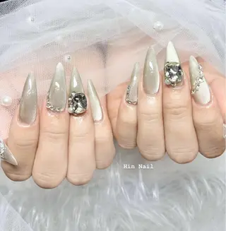 ネイル HIN NAILのネイルデザイン